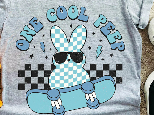 One cool peep T-shirt | 50/50 Cotton Poly | UNISEX | T-shirt