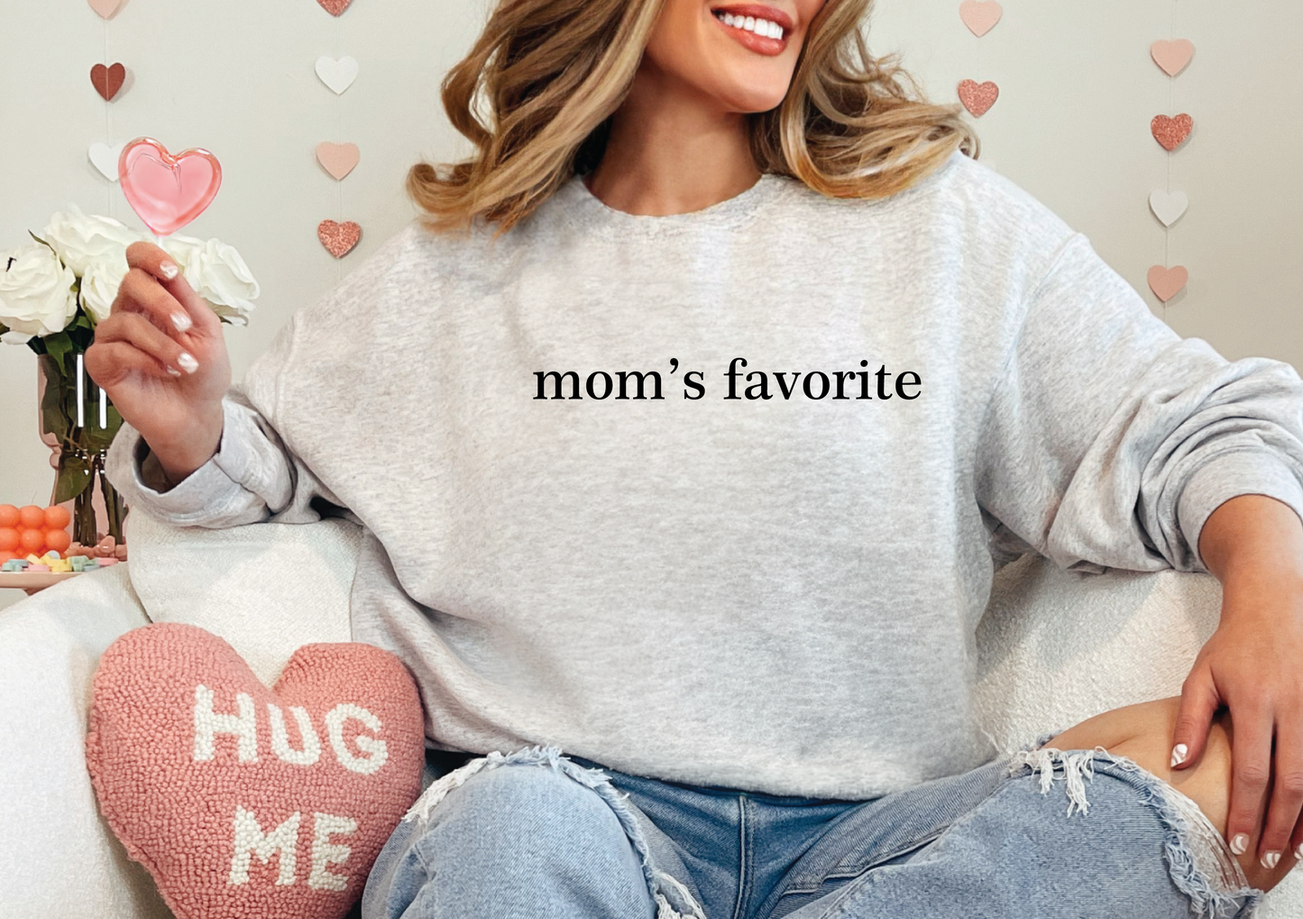 Mom's Favorite | 50/50 UNISEX | SWEATSHIRT