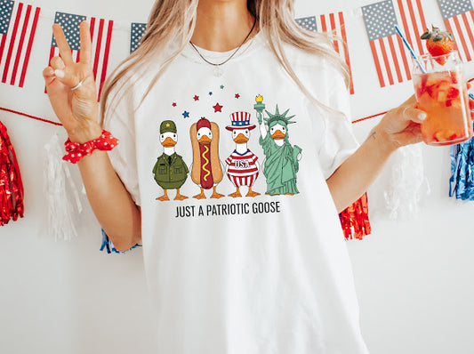 Patriotic goose | 50/50 Cotton Poly | UNISEX | T-shirt