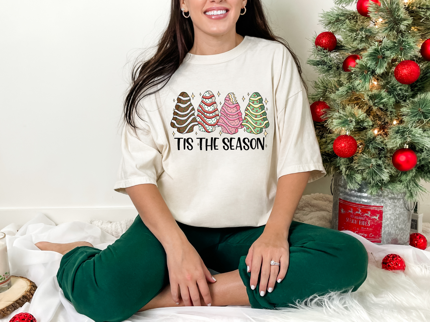 'Tis the Season  | 100% Cotton | UNISEX | T-shirt | Comfort Color