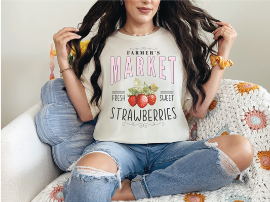 Farmers Market Strawberries | 50/50 Cotton Poly | UNISEX | T-shirt