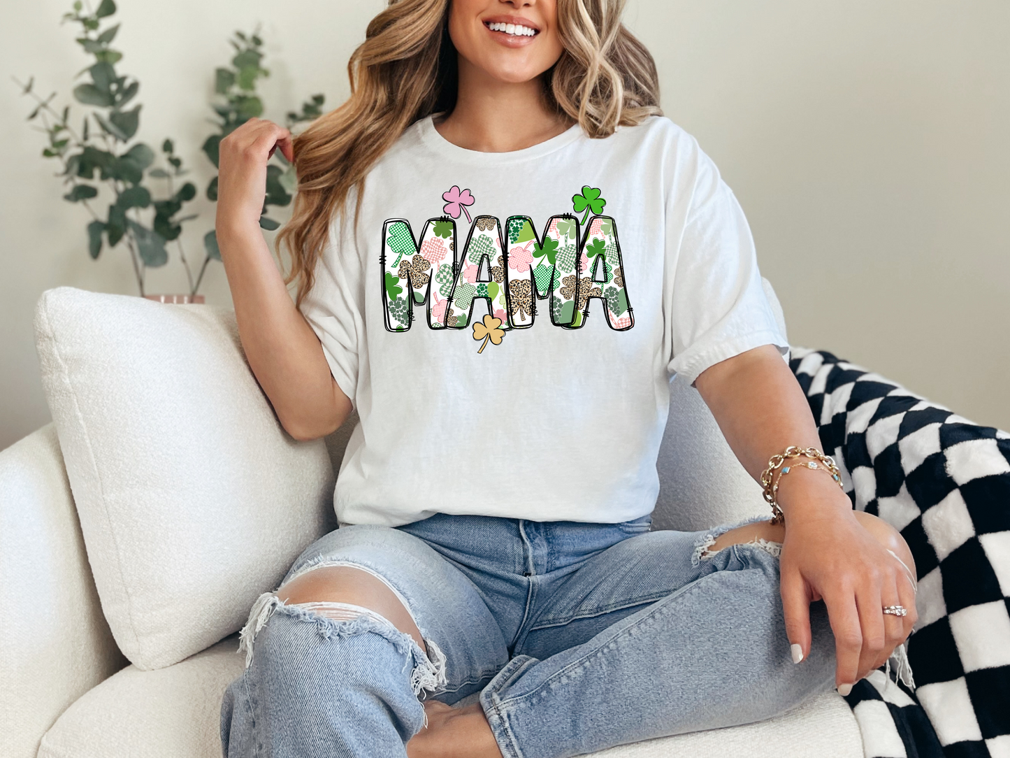 MAMA Clover | 50/50 Cotton Poly | UNISEX | T-shirt