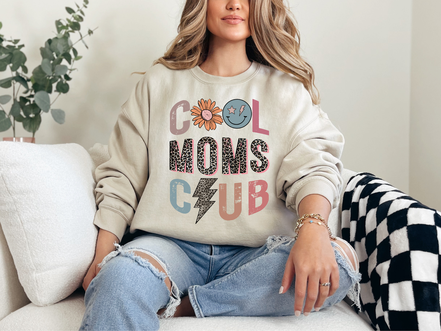 Cool Moms Club Boho | 50/50 Cotton Poly | UNISEX | Sweatshirt