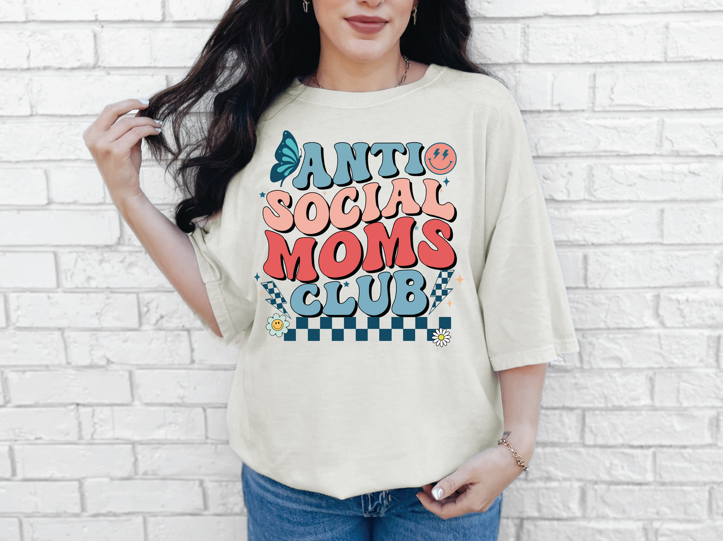 Anti Social Moms Club | 50/50 Cotton Poly | UNISEX | T-shirt